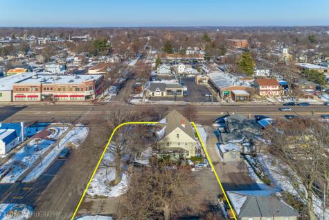 428 West State Street Geneva IL 60134