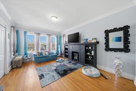 431 East 79th Street Chicago IL 60619