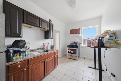 431 East 79th Street Chicago IL 60619