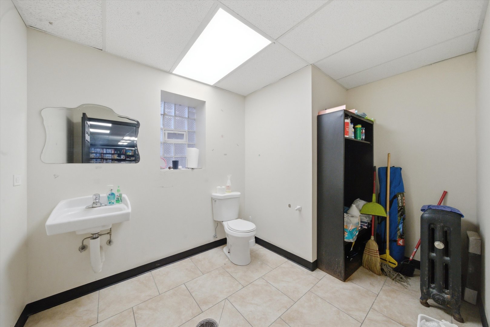 431 East 79th Street Chicago IL 60619