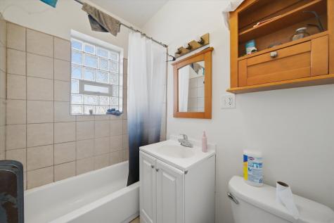 431 East 79th Street Chicago IL 60619