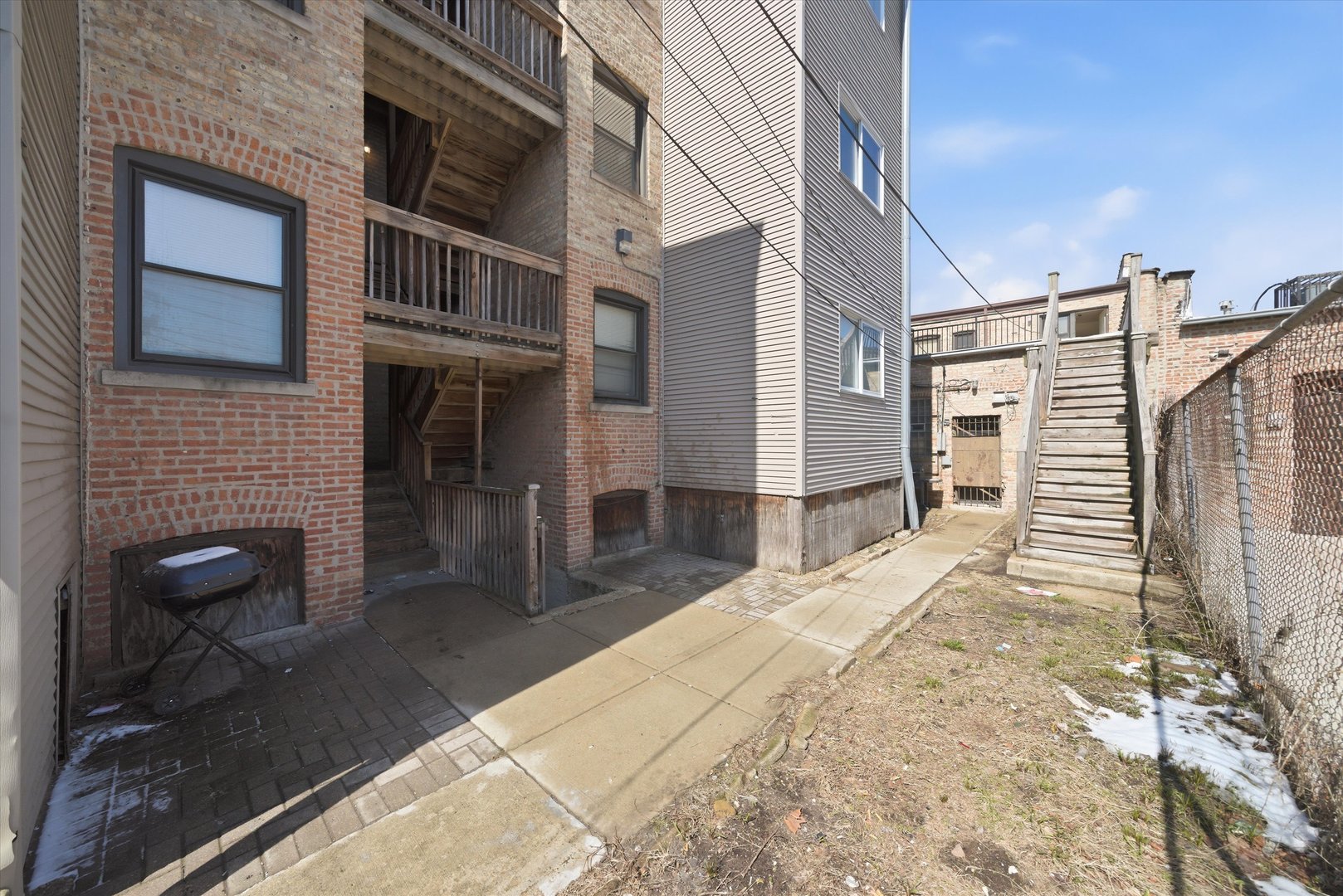 431 East 79th Street Chicago IL 60619
