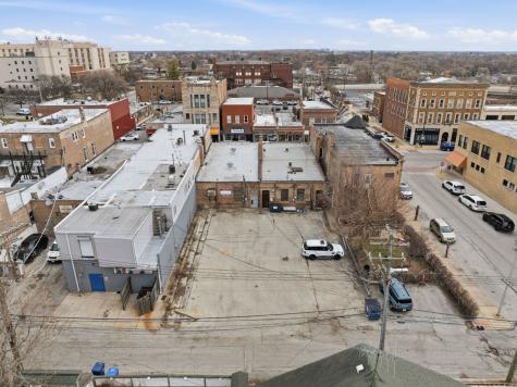 13016 Western Avenue S Blue Island IL 60406