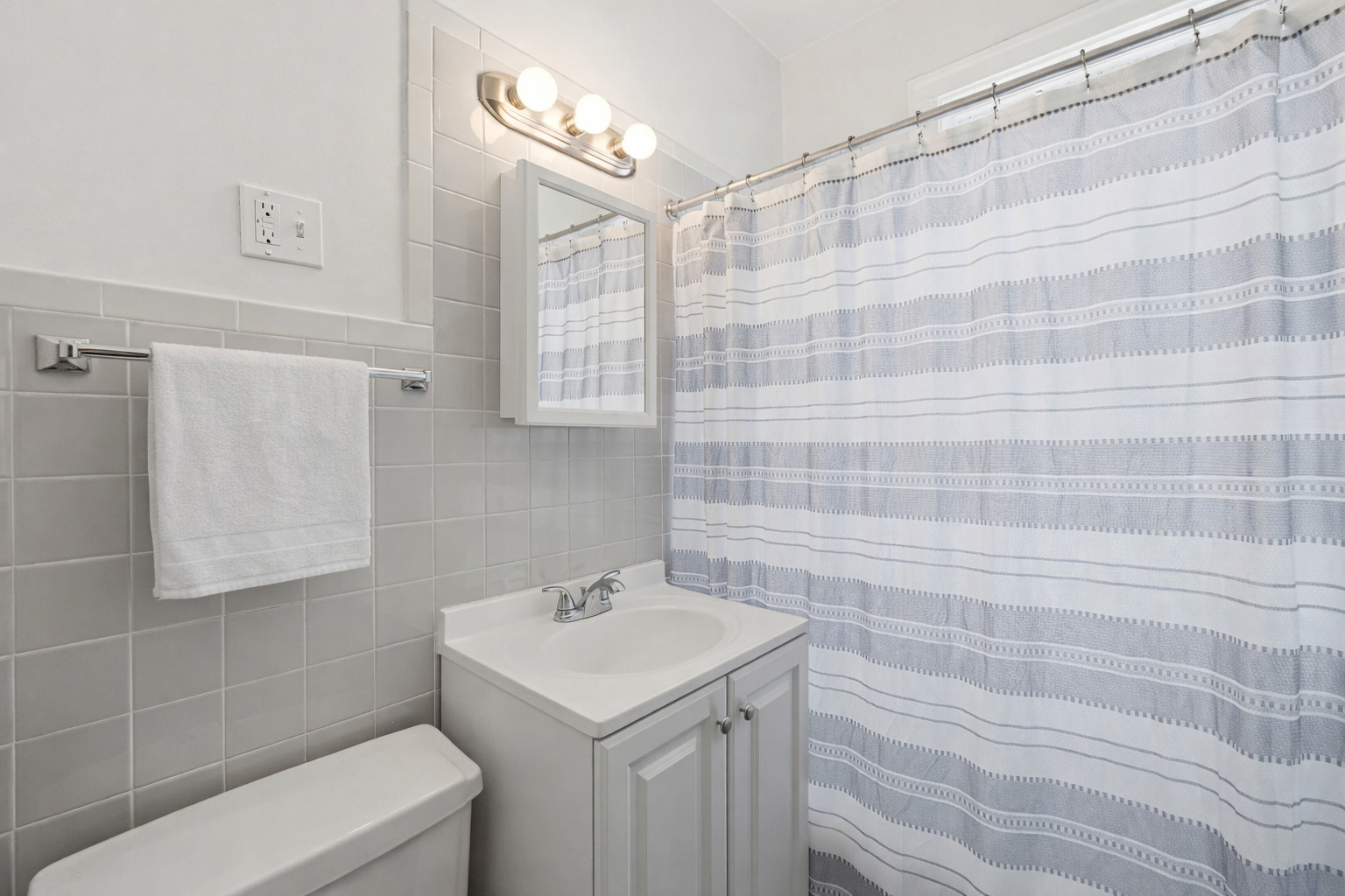 1316 East 53rd Street Chicago IL 60615
