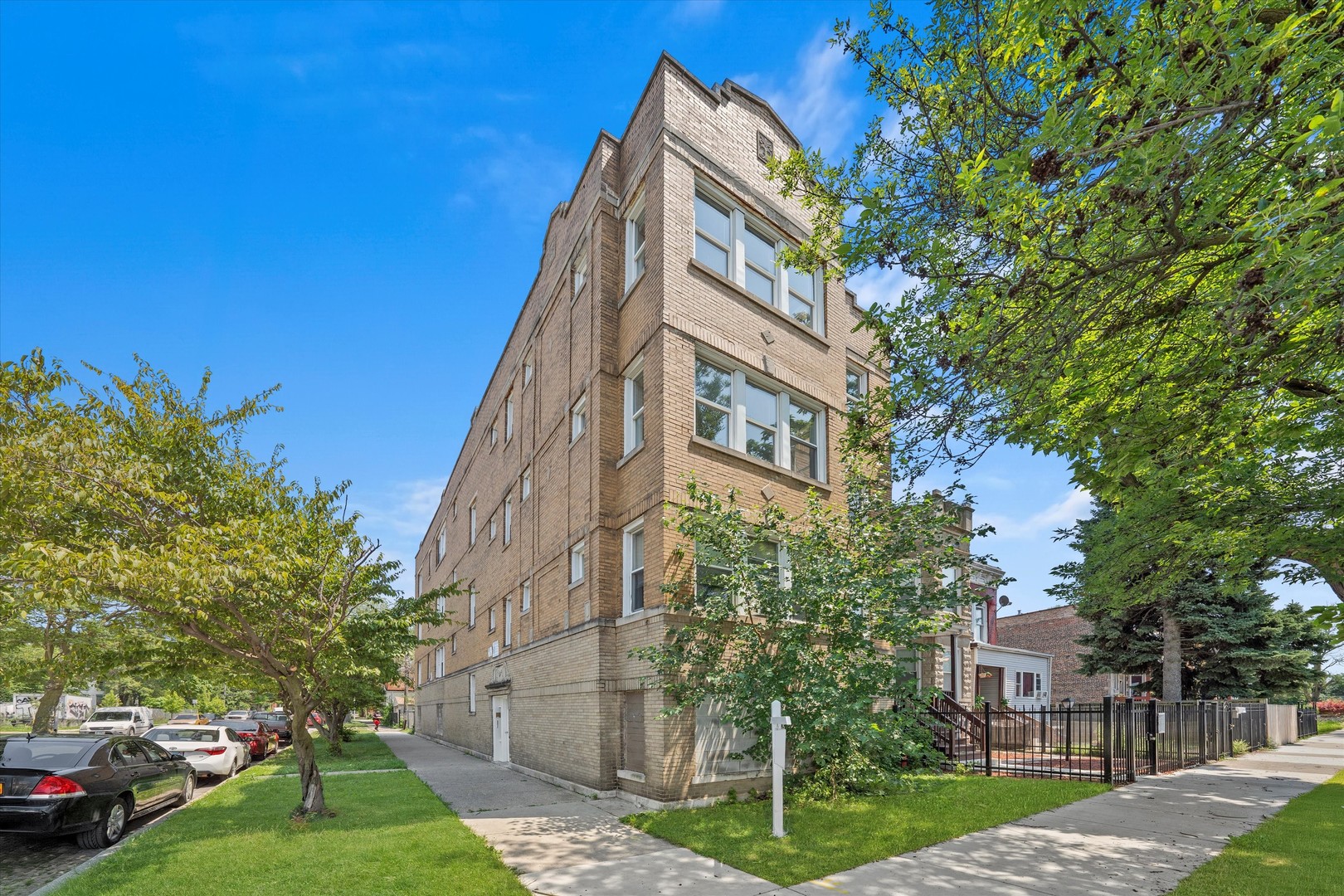 3349 West 21st Street Chicago IL 60623