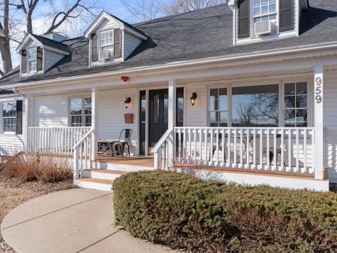 959 West Ogden Avenue Naperville IL 60563