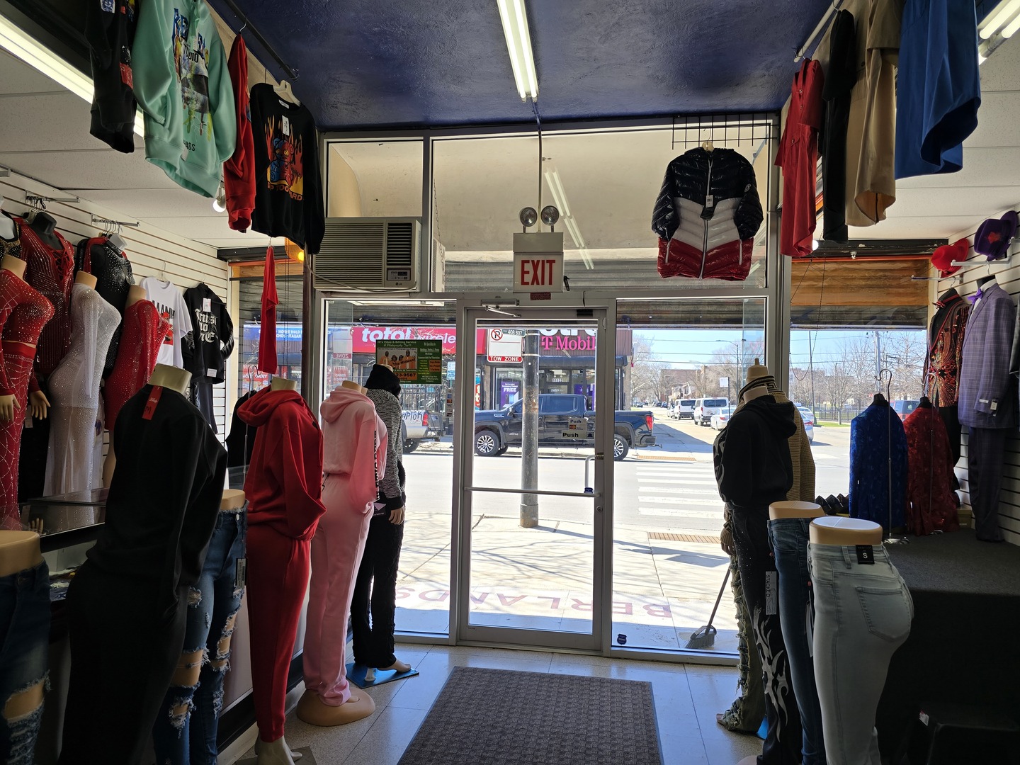 11131 South Michigan Avenue Chicago IL 60628