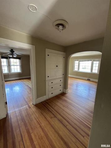 1611 7TH Street Moline IL 61264