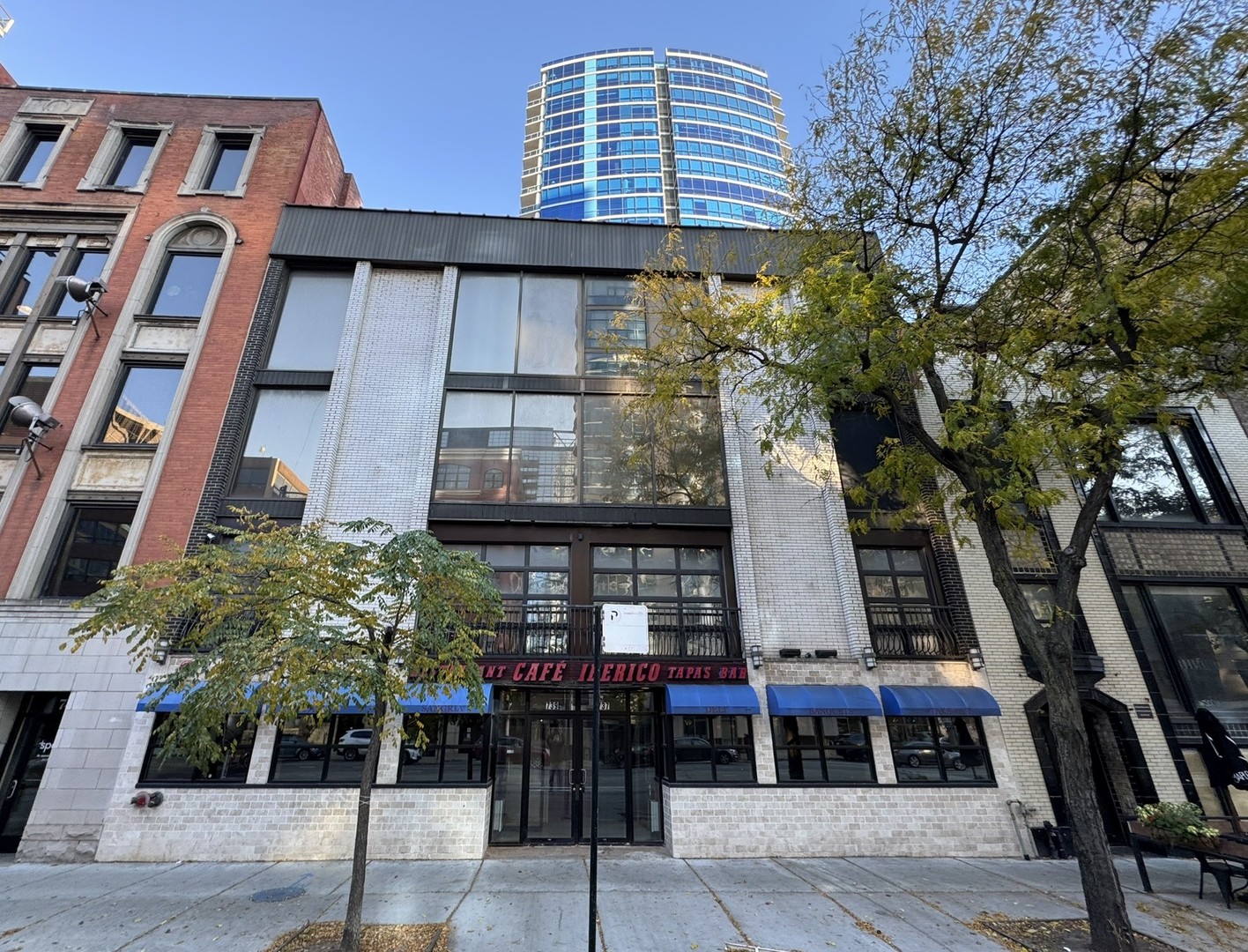 737 North Lasalle Street Chicago IL 60654