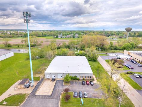 197 Alder Drive North Aurora IL 60542