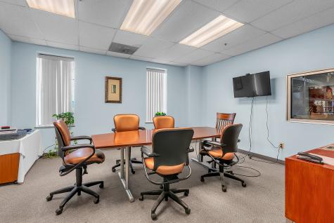 197 Alder Drive North Aurora IL 60542