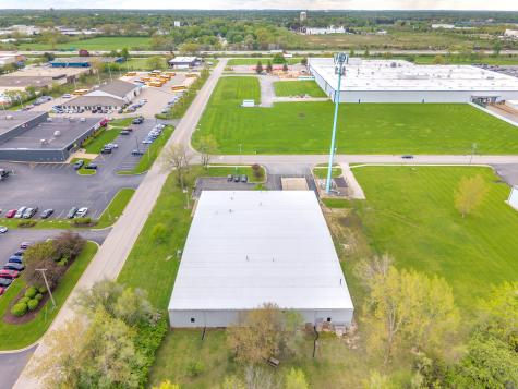 197 Alder Drive North Aurora IL 60542