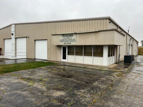 1240 Stanford Drive Kankakee IL 60901