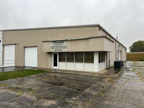 1240 Stanford Drive Kankakee IL 60901