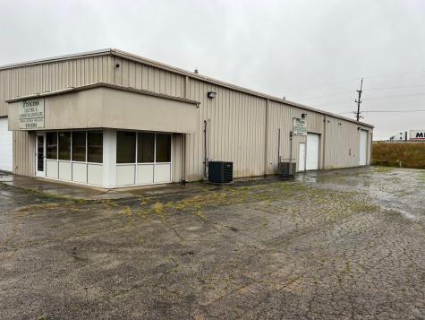 1240 Stanford Drive Kankakee IL 60901