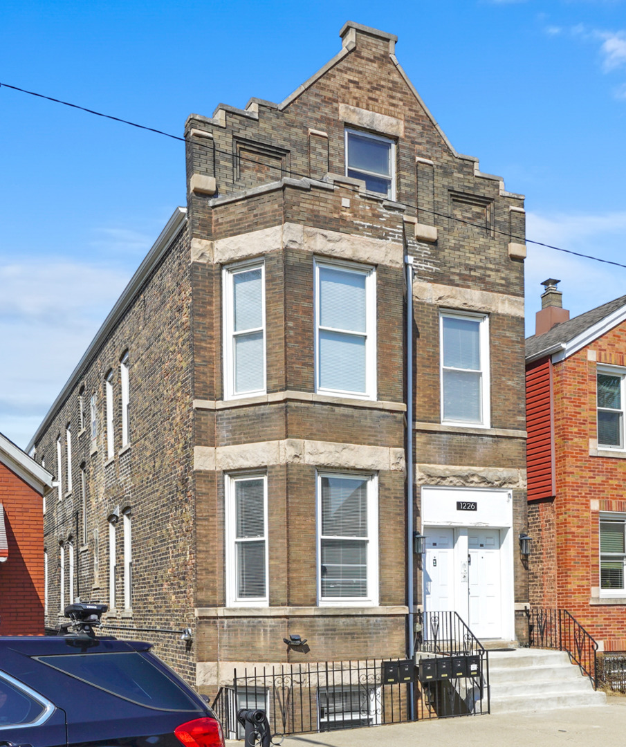 1226 West 31st Place Chicago IL 60608