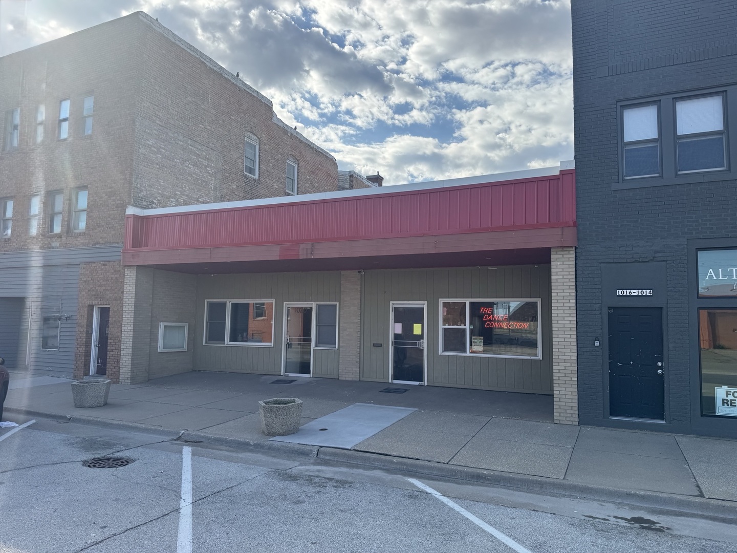 1018 15TH Avenue East Moline IL 61244