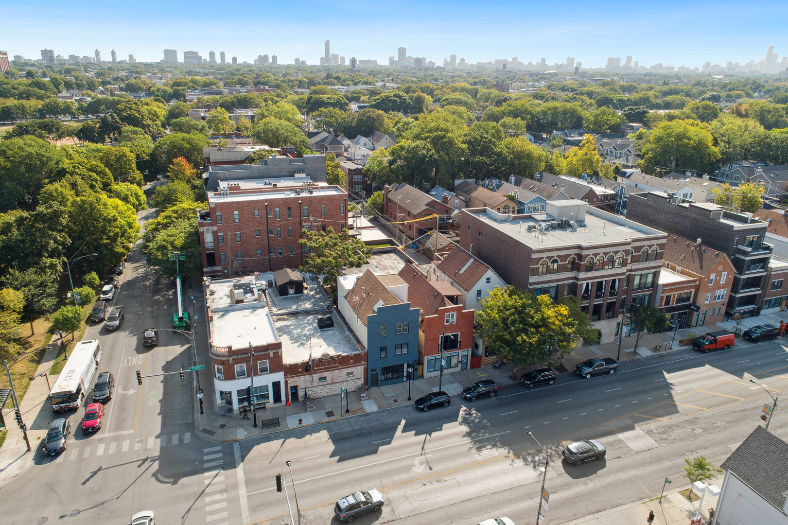 4351 North Western Avenue Chicago IL 60618