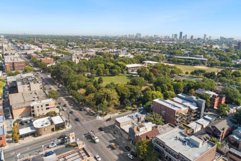 4351 North Western Avenue Chicago IL 60618