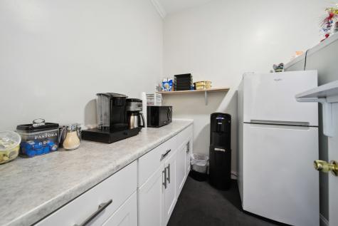 4351 North Western Avenue Chicago IL 60618