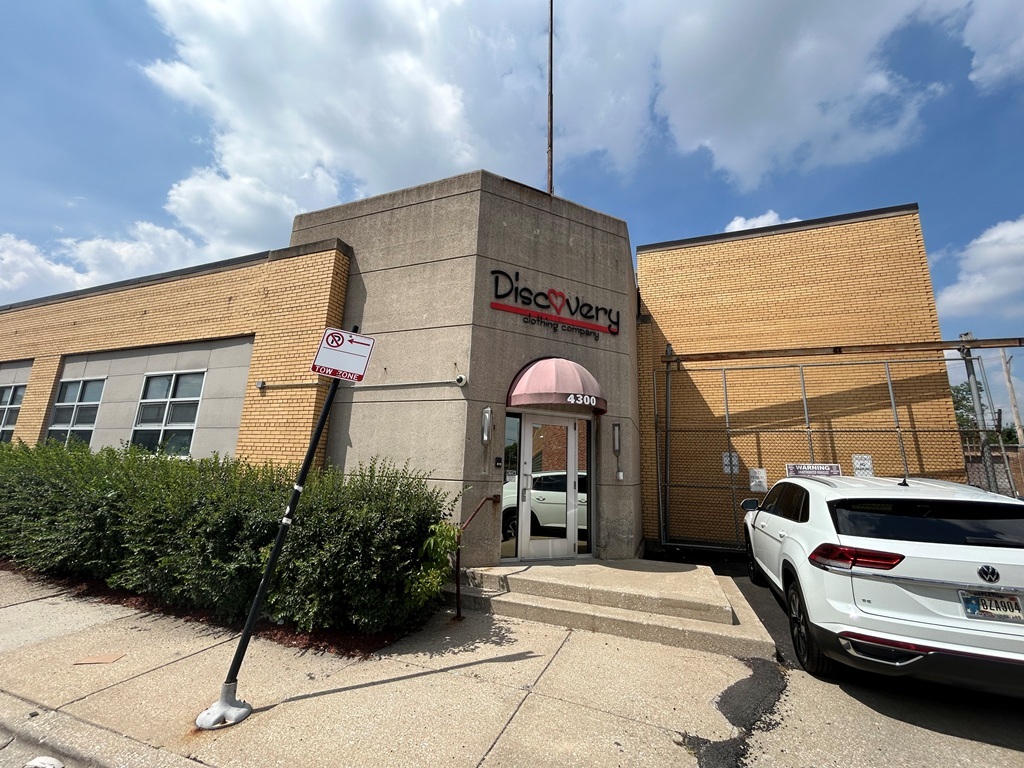 4300 North Knox Avenue Chicago IL 60641