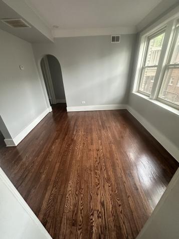 4739 Washington Street Skokie IL 60076