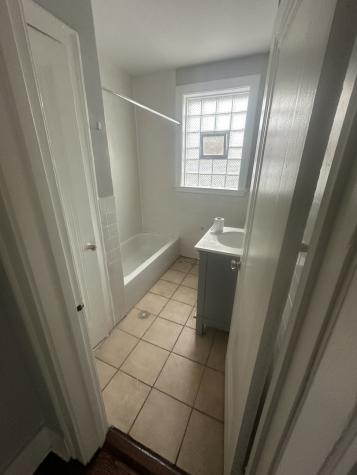 4739 Washington Street Skokie IL 60076