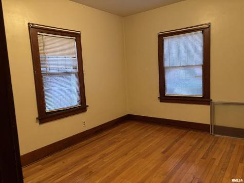 3316 Avenue Of The Cities Avenue Moline IL 61265
