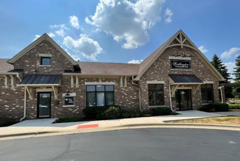 460 Briargate Drive South Elgin IL 60177