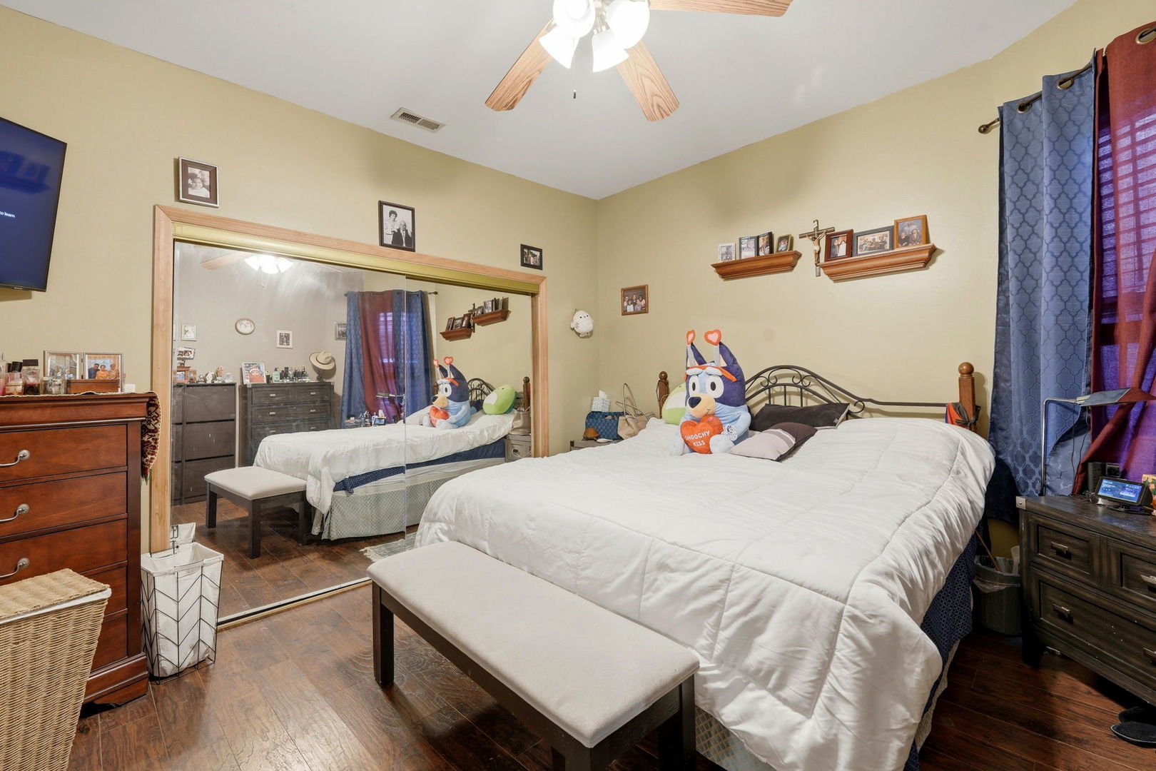 2923 West Diversey Avenue Chicago IL 60647