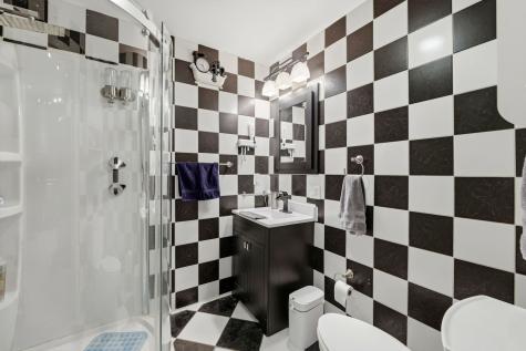2923 West Diversey Avenue Chicago IL 60647