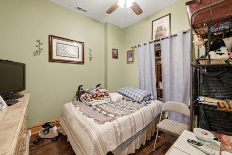 2923 West Diversey Avenue Chicago IL 60647