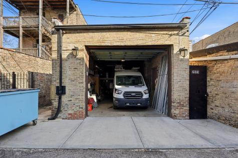 2923 West Diversey Avenue Chicago IL 60647