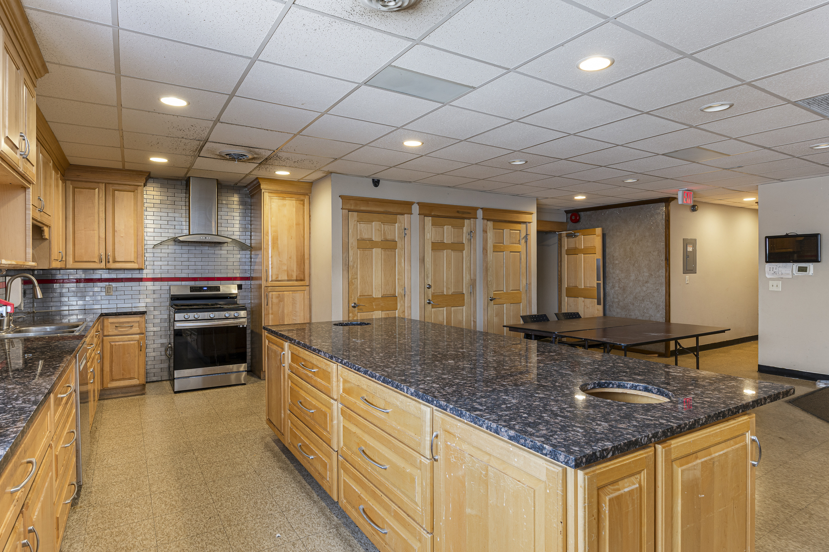 27W530 High Lake Avenue Winfield IL 60190