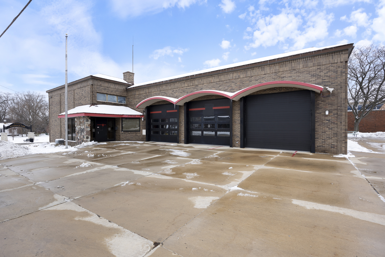 27W530 High Lake Avenue Winfield IL 60190
