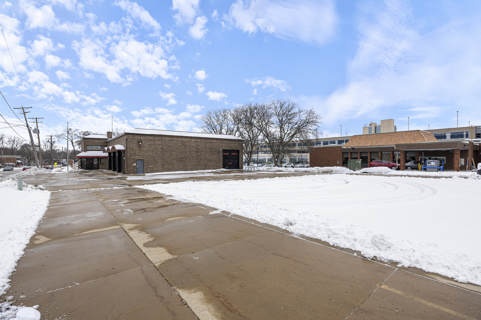 27W530 High Lake Avenue Winfield IL 60190