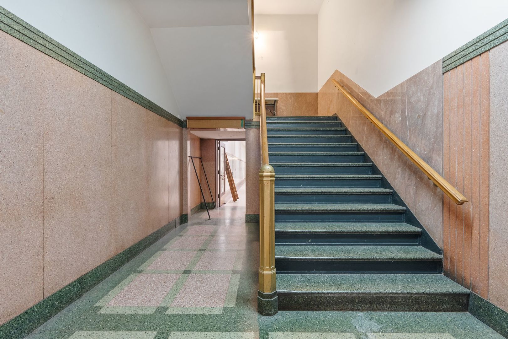 175 West Washington Street Chicago IL 60602