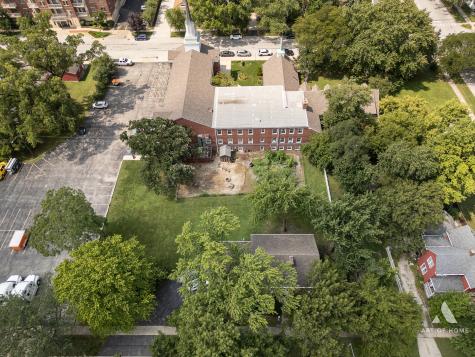 9411 South 51st Avenue Oak Lawn IL 60453