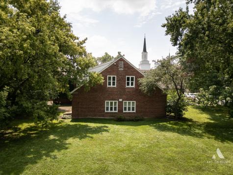 9411 South 51st Avenue Oak Lawn IL 60453