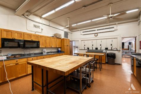 9411 South 51st Avenue Oak Lawn IL 60453