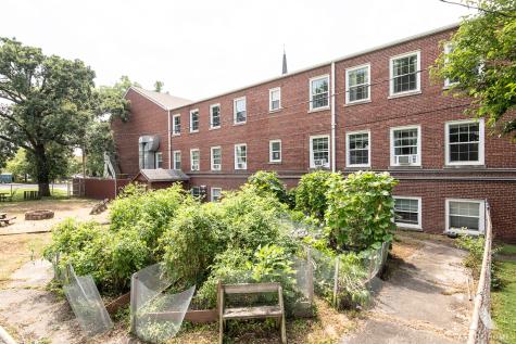 9411 South 51st Avenue Oak Lawn IL 60453