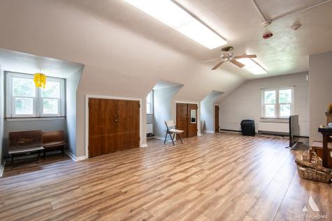 9411 South 51st Avenue Oak Lawn IL 60453