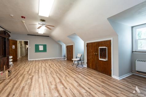 9411 South 51st Avenue Oak Lawn IL 60453