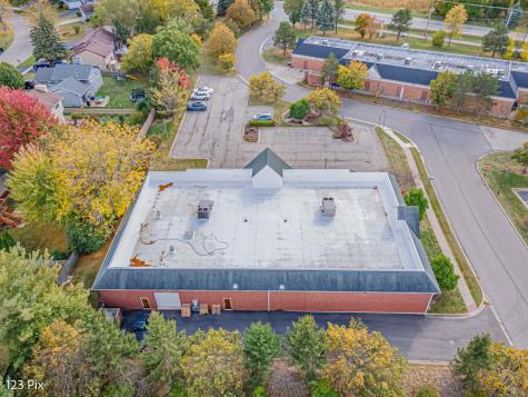 625 North Bridgeport Terrace Lindenhurst IL 60046