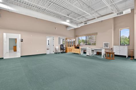 625 North Bridgeport Terrace Lindenhurst IL 60046