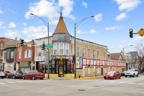 3000 West Diversey Avenue Chicago IL 60647