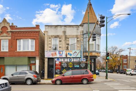 3000 West Diversey Avenue Chicago IL 60647