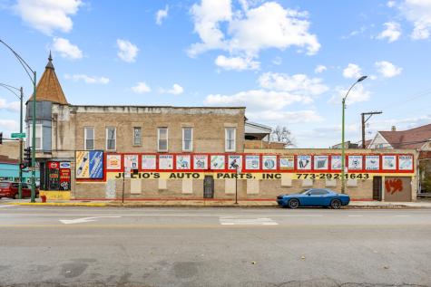 3000 West Diversey Avenue Chicago IL 60647