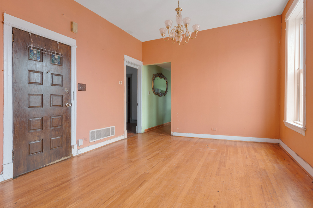 3000 West Diversey Avenue Chicago IL 60647