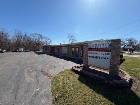 1212 North Seminary Avenue Woodstock IL 60098